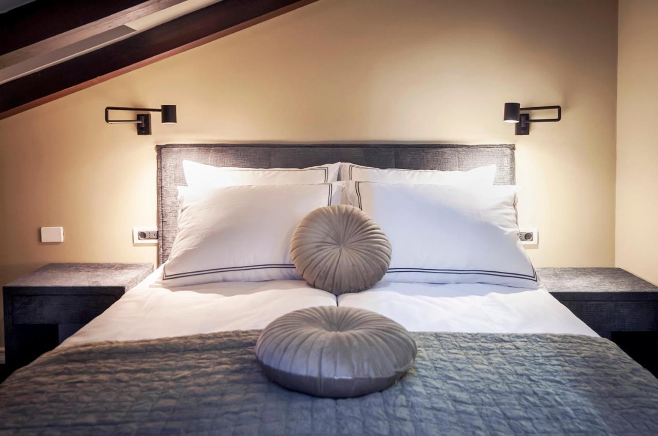 Luxury Villa Orh 罗维尼 外观 照片