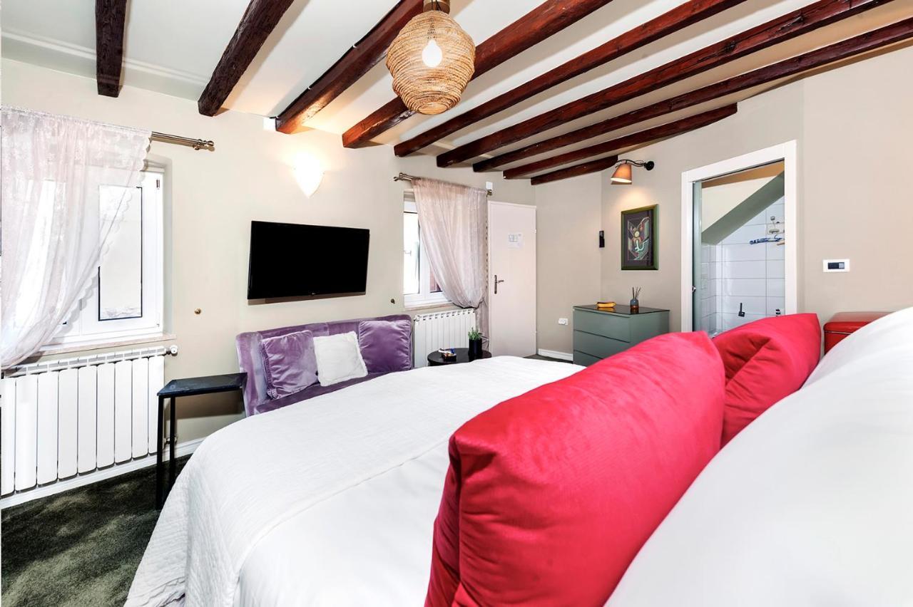 Luxury Villa Orh 罗维尼 外观 照片